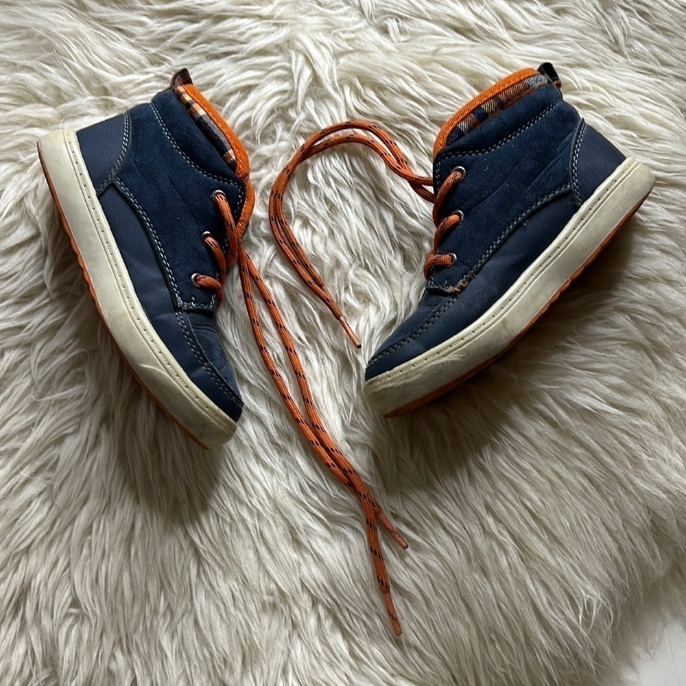 OshKosh B’Gosh high top sneaker boys size 10 navy blue orange